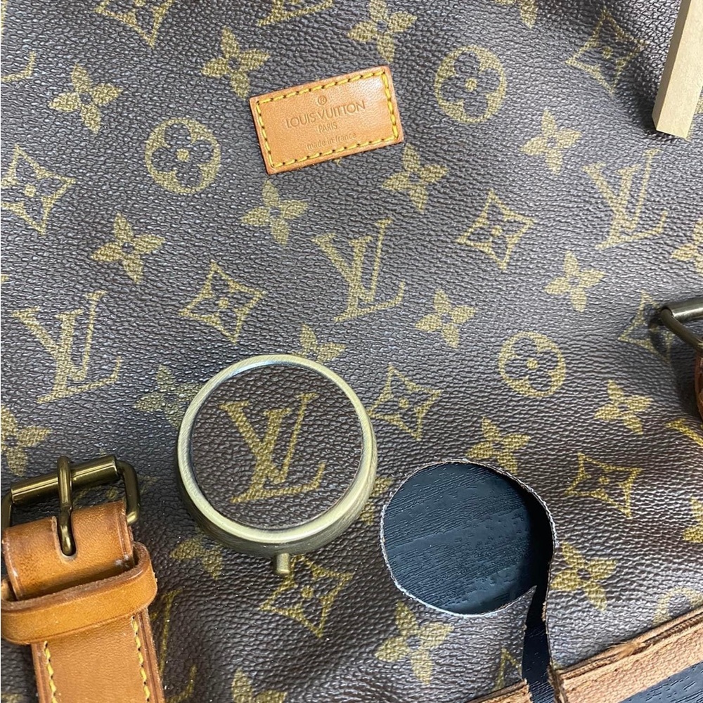 Pill Case - Picture 6 of 16